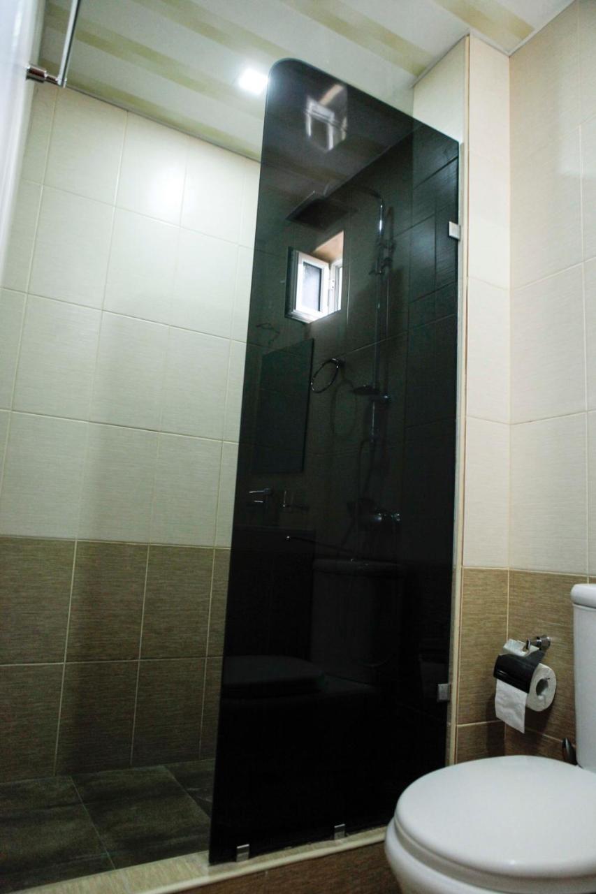 Family Mini-Hotel Martirosyan'S And Tours Erivan Exterior foto